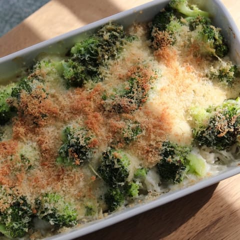 Cheesy Broccoli Rice Bake